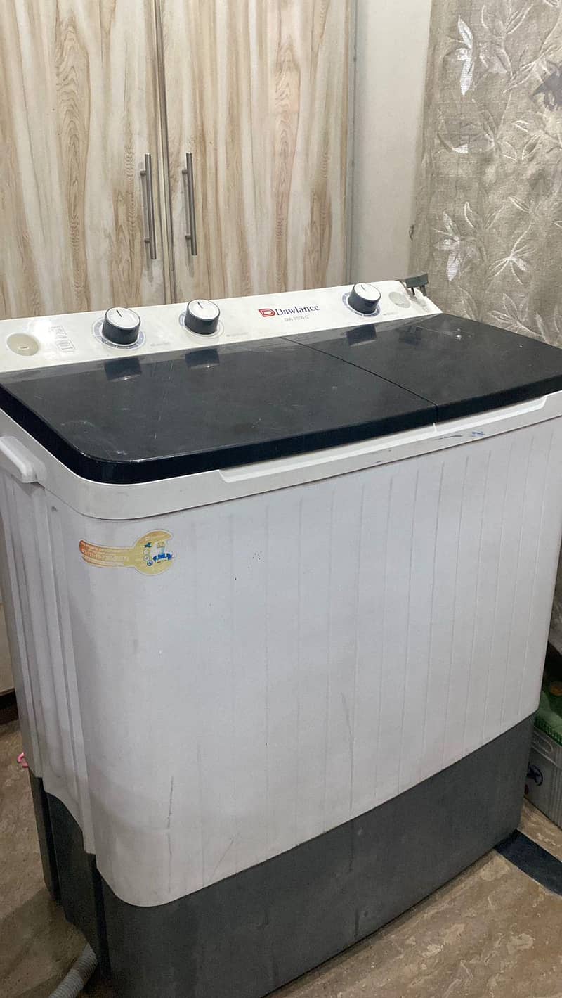 dawlance machine almost new 2