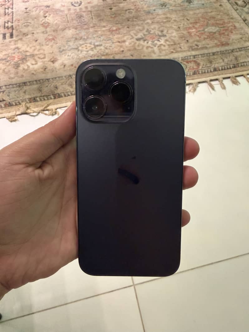 iPhone 14 pro max 2