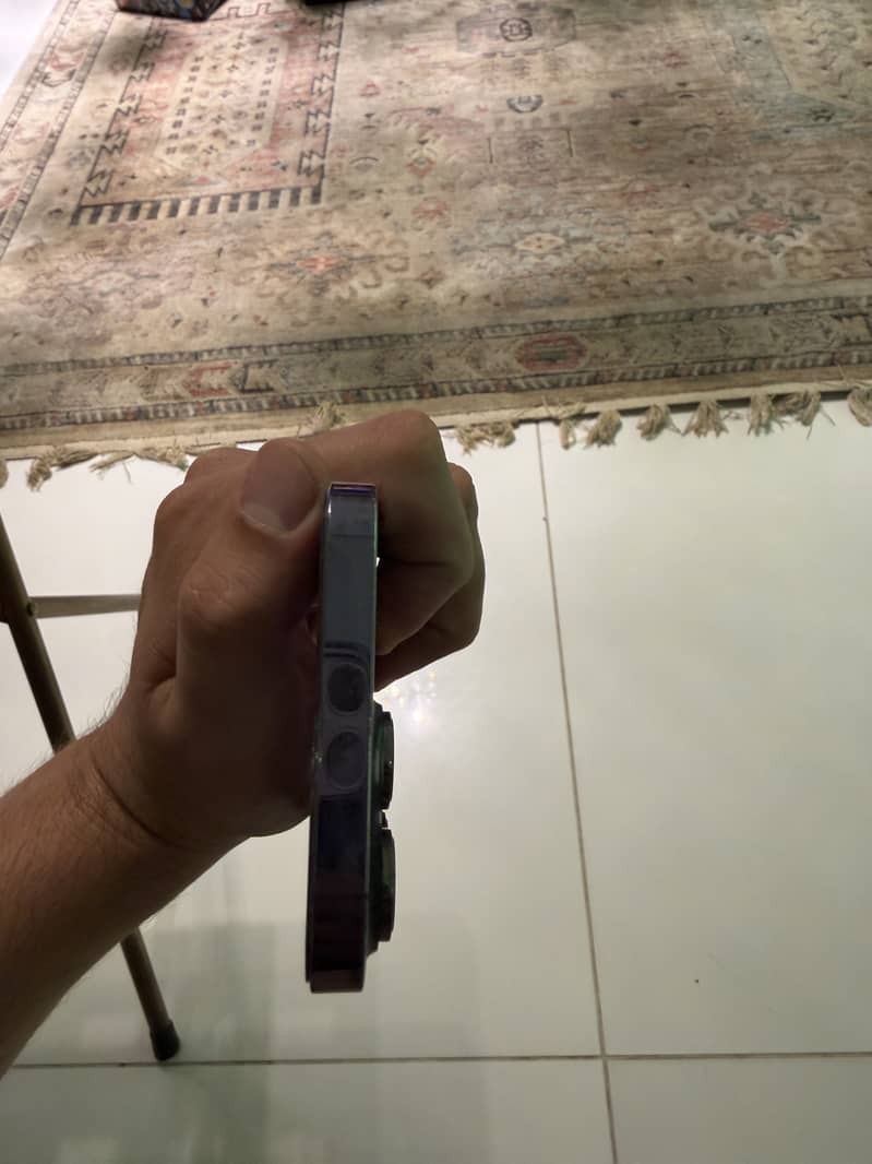 iPhone 14 pro max 6