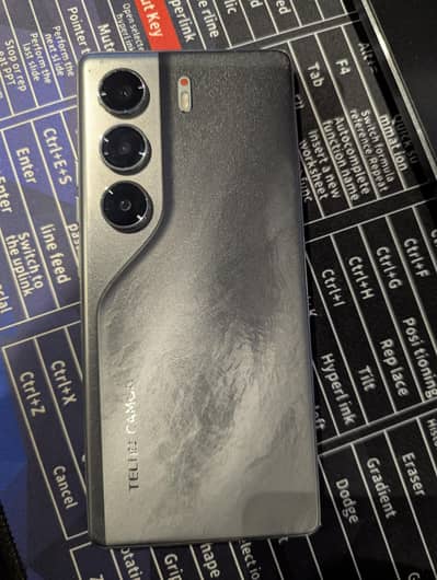 Tecno Camon 40