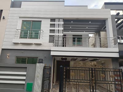 8 Marla Beautiful House For Sale In Bahria Nasheman