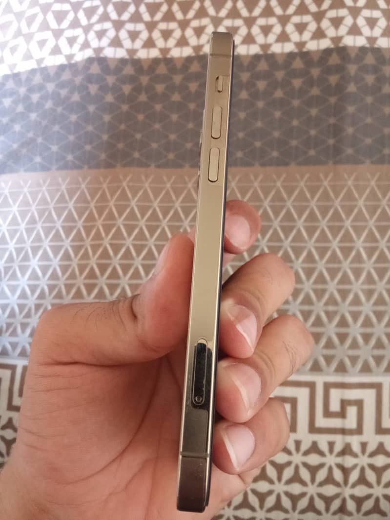 Iphone 12 pro 2