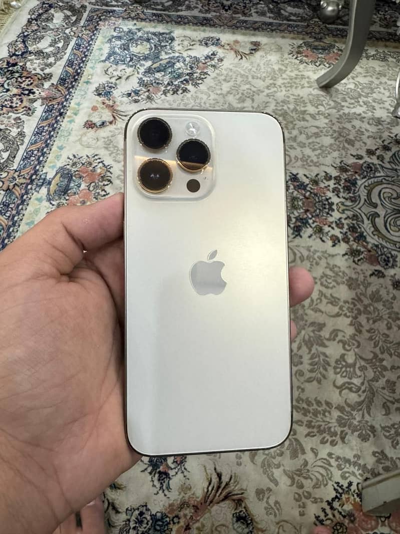 Iphone 14 pro max 0