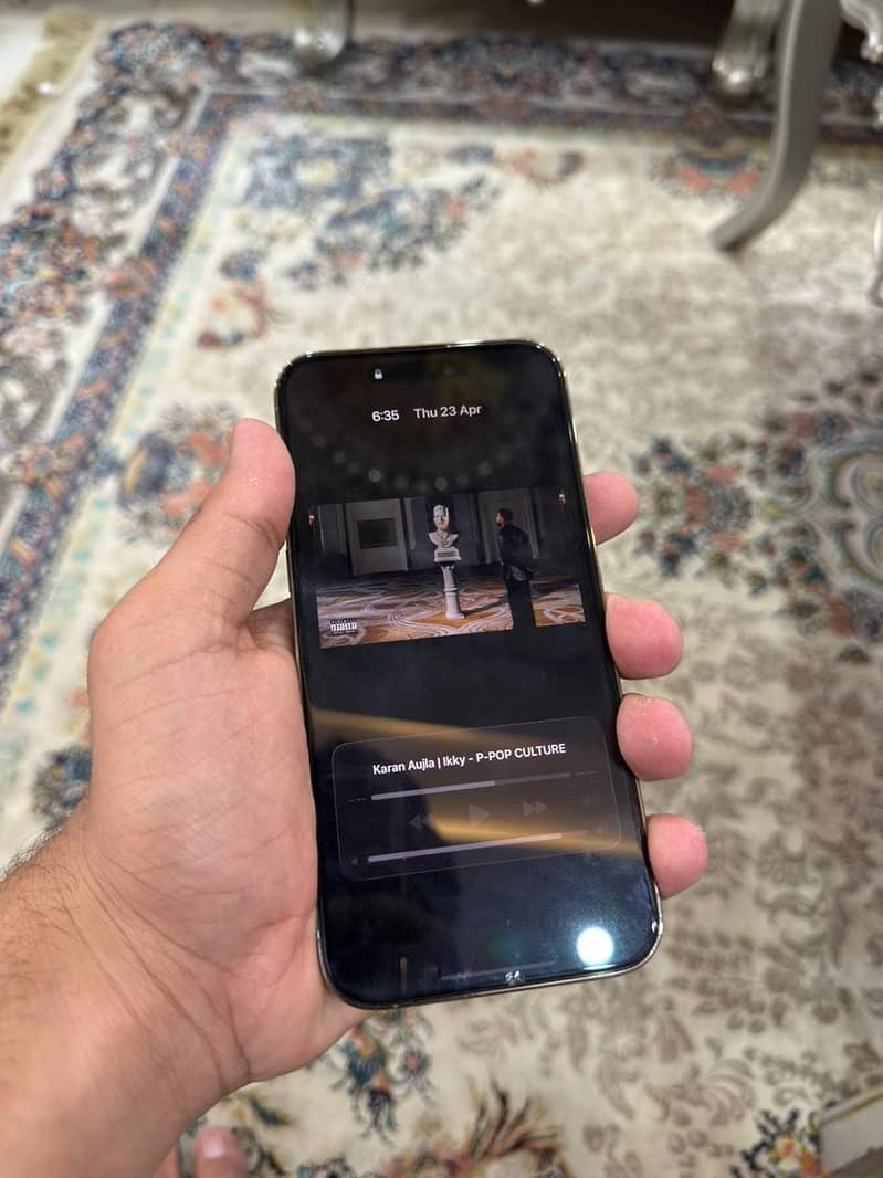 Iphone 14 pro max 2