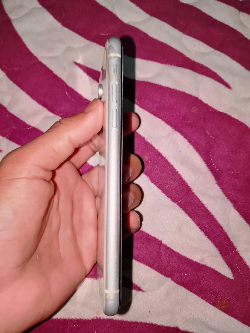 iphone xr 3