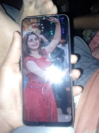 ram 3.32 ok or dabba charging naal hai