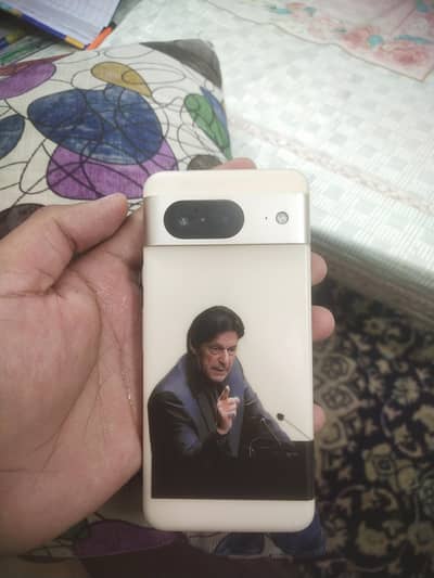 Google Pixel available in beautiful color of peach
