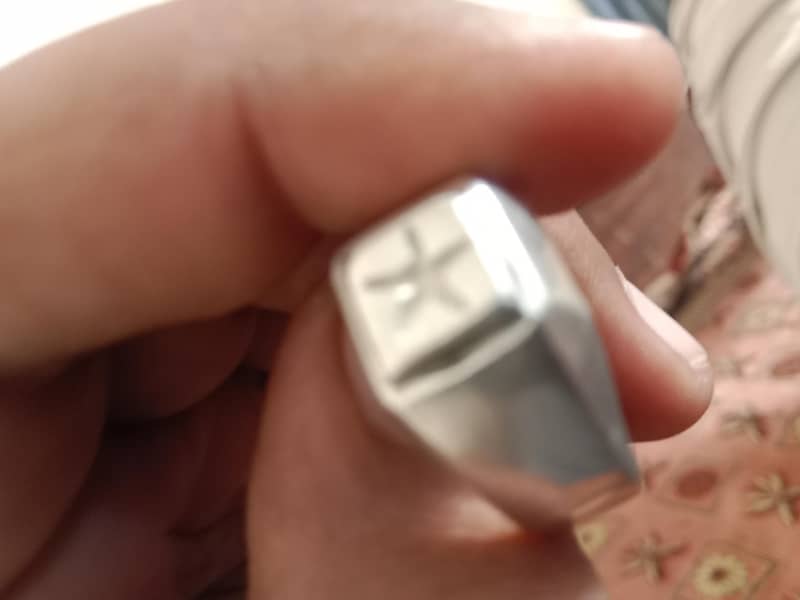 ring Irani 2