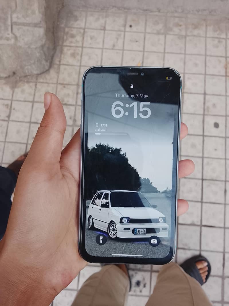 Iphone xr 4
