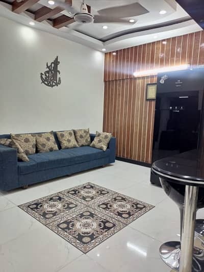 Flat For Sale 3 Bed 2 washroom *Code(16364)*