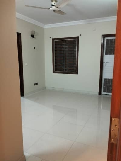 Portion For Rent 3 Bed DD *Code(16321)*