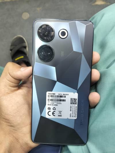 techno camon 20 pro 10 by 10 box sath hain