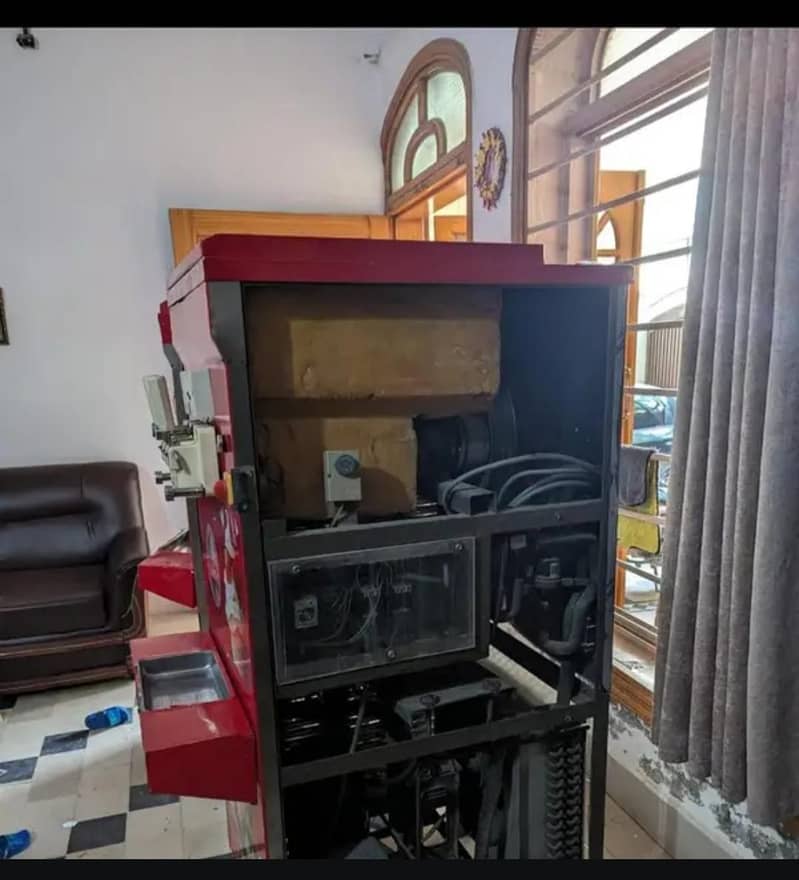 Machine Excellent Condition 2