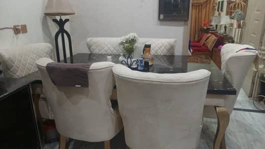 daining table for sale