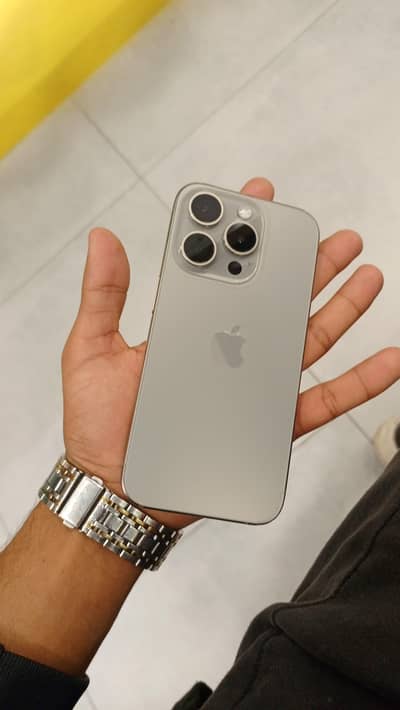 iPhone 15 JV 128Gb 100% battery health water pack natural Titanium