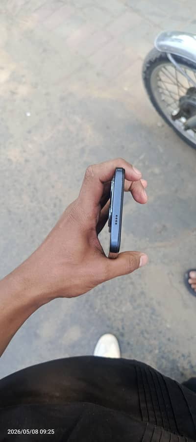 tecno sprak 20 8/128