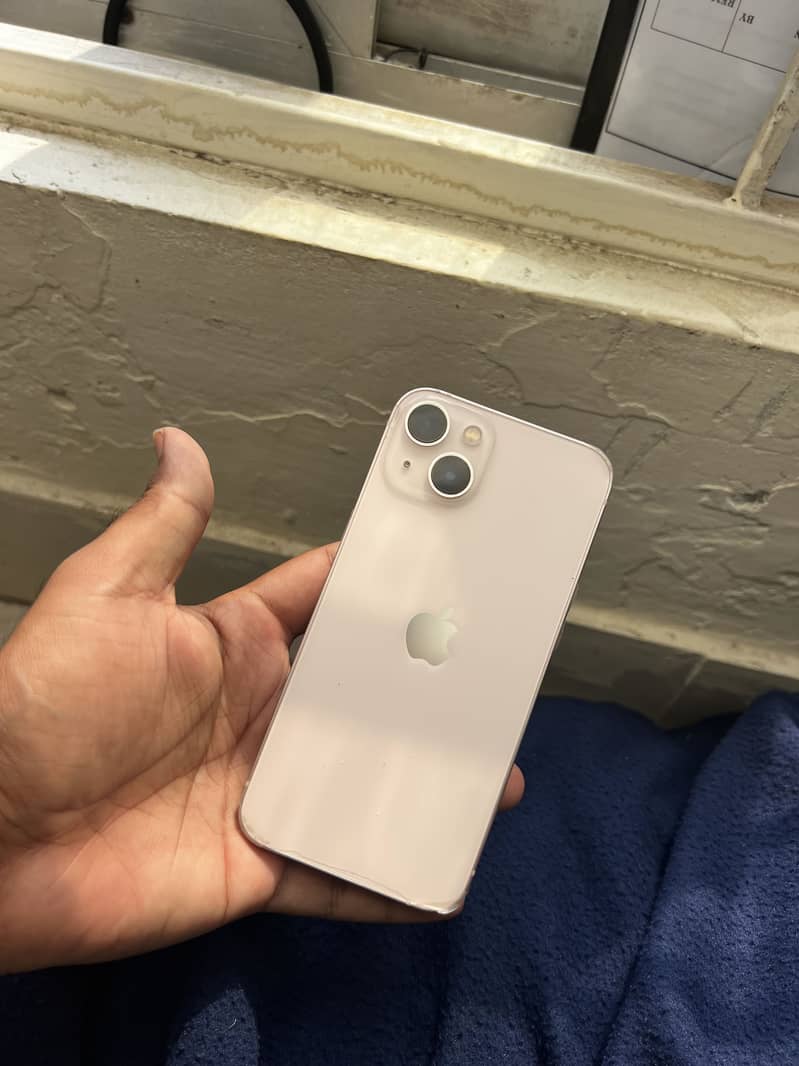 iPhone 13 2