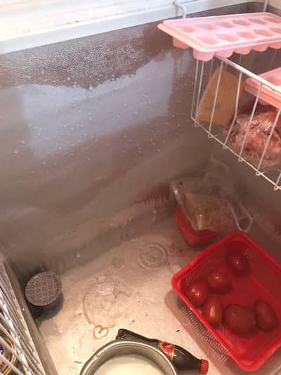 Deep freezer for urgent sale