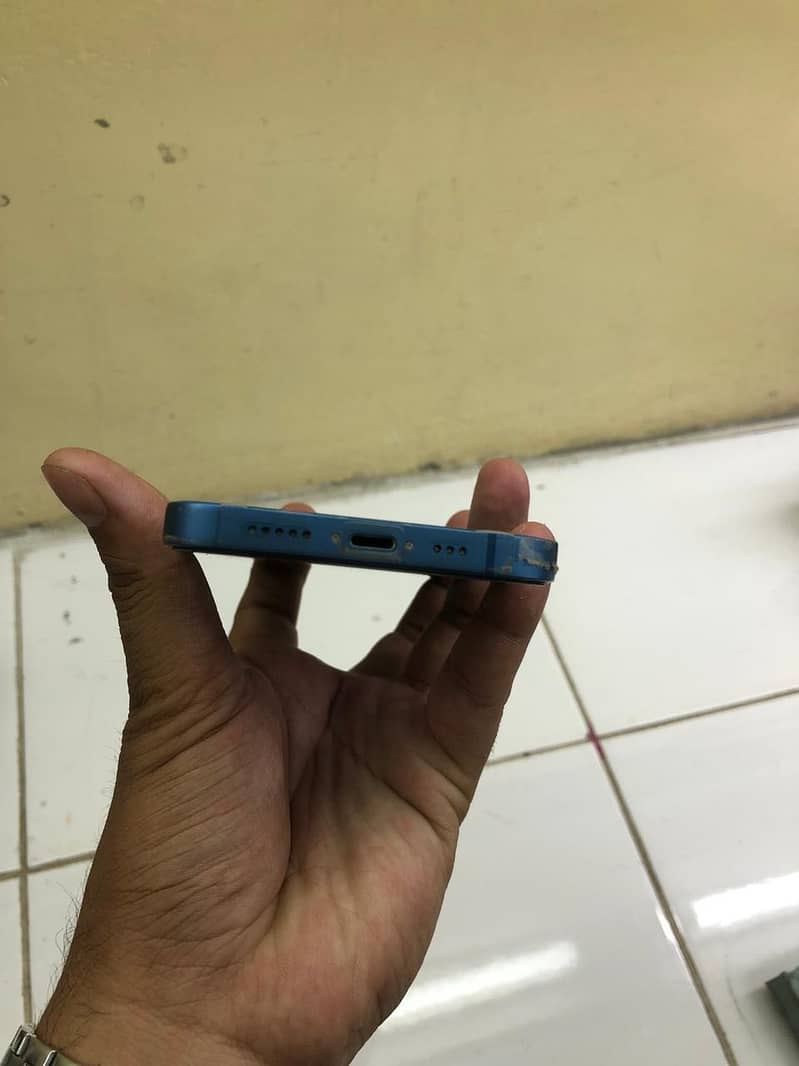 IPHONE 13 5