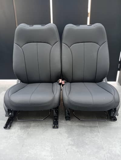 jaecoo j5 and primem seat poshish available