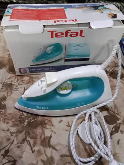 Tefal steam iron with pro features