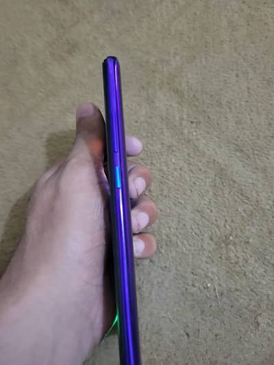 Vivo y51