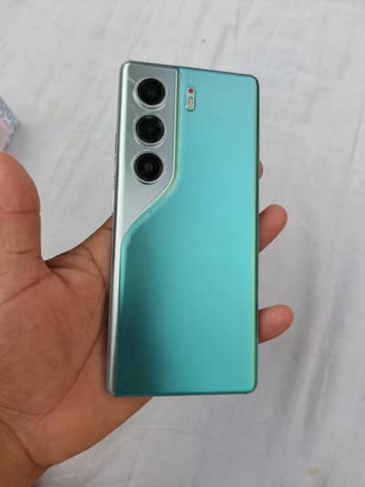 Tecno Camon 40 Pro