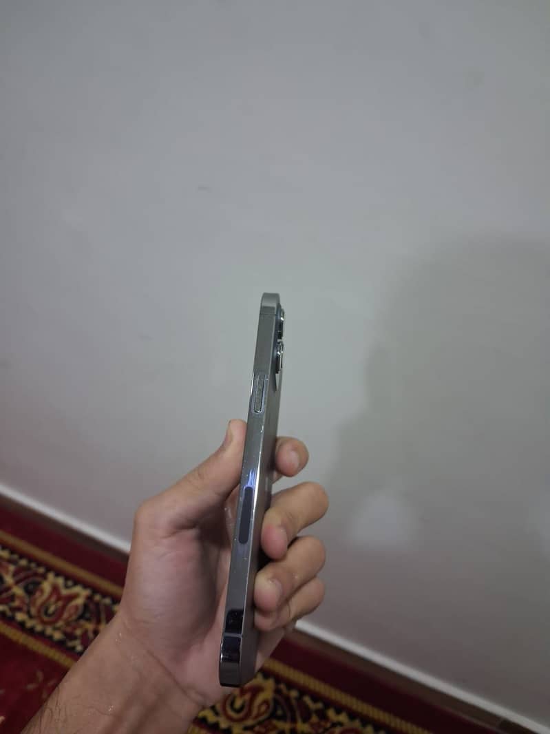 Iphone 12 Pro Max 5