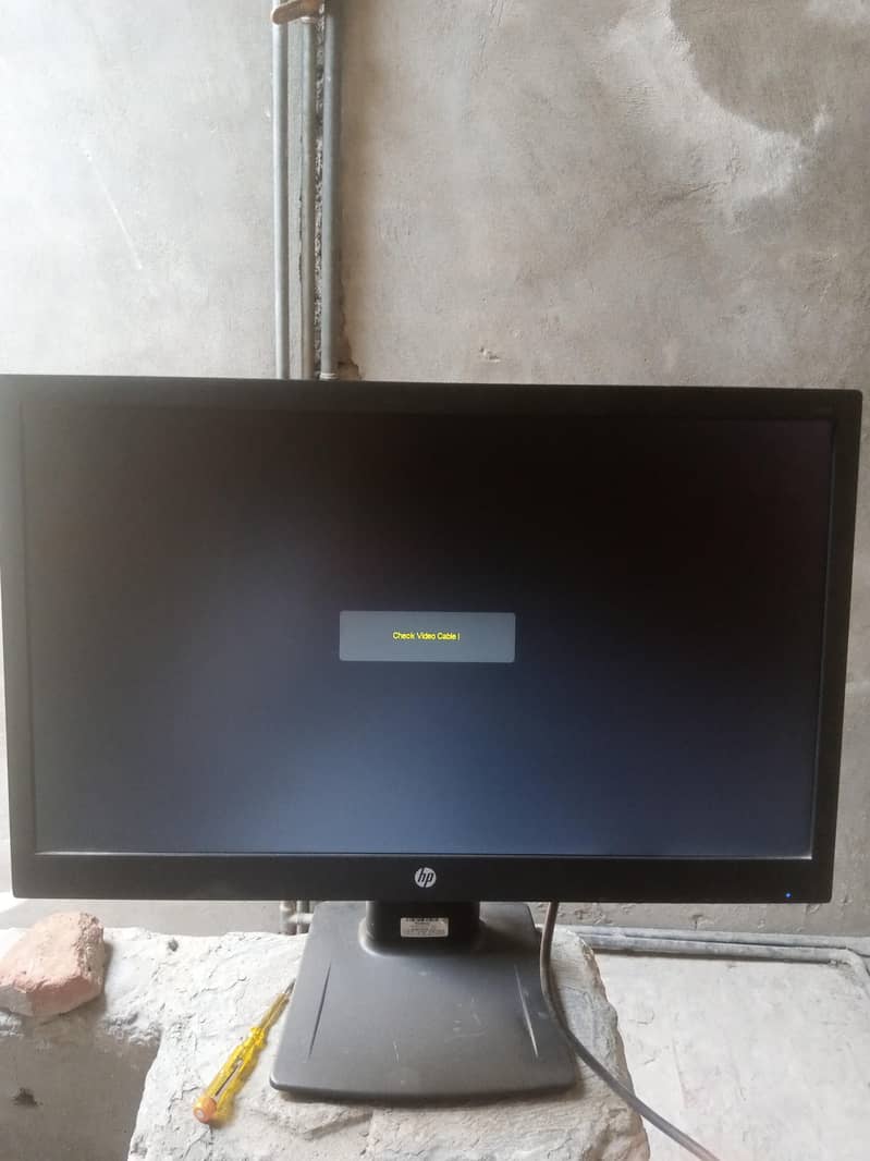 border less LCD 21 inch 1