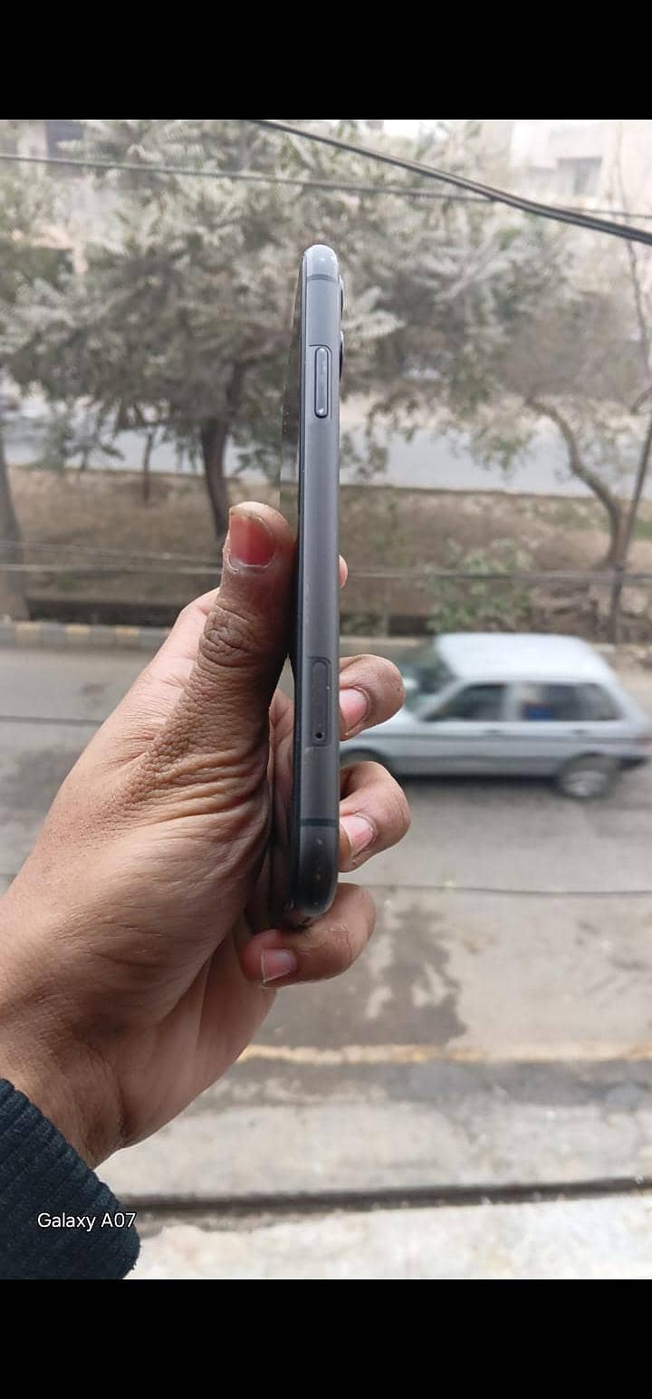 iphone 11 3
