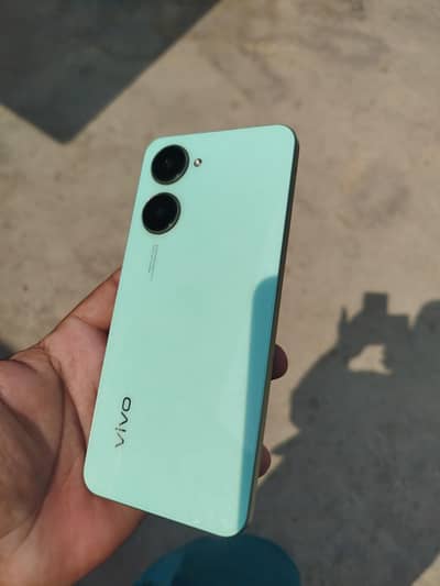 vivo y03  Ram4 rom64