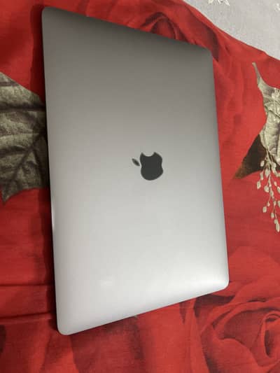 Macbook Air M1 13 inches