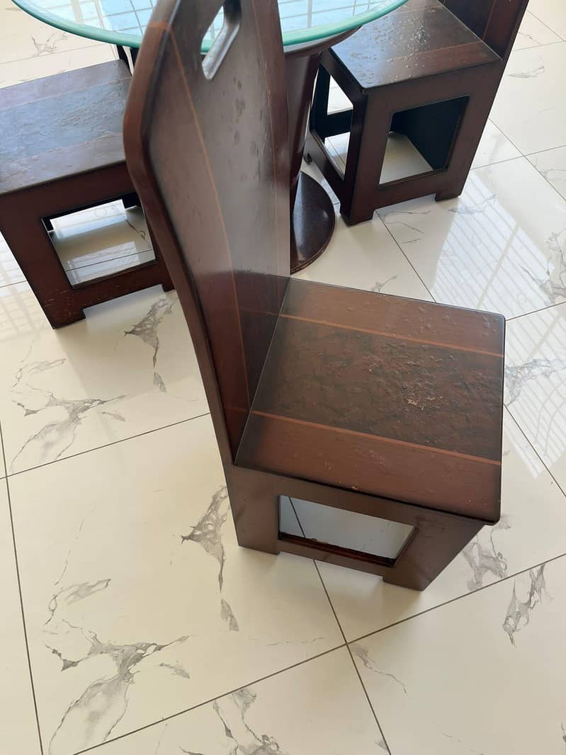 4 Seater Dining Table 4
