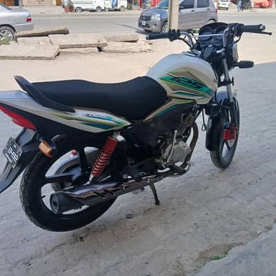 i want to sale my cb 125f good condatio 22/23