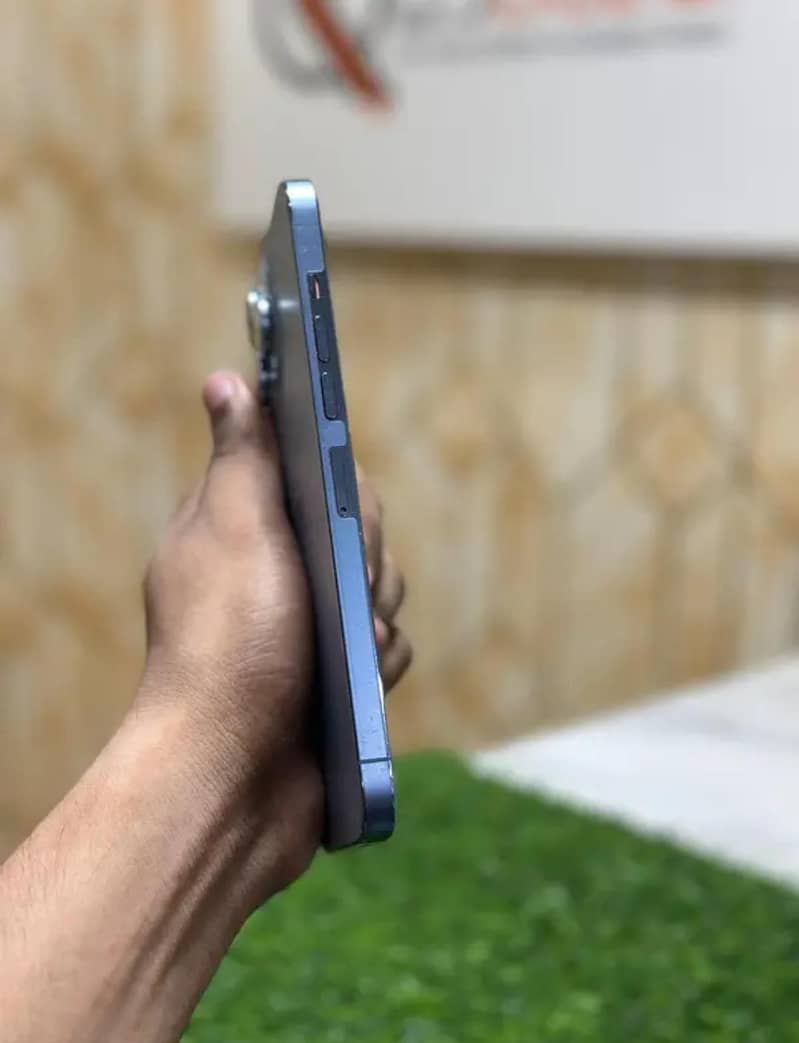 Iphone 13 pro max 4