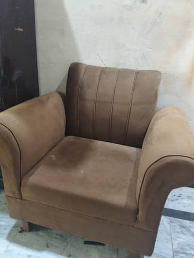 sofa only 3 month use