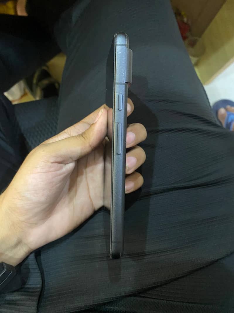 Google pixel 8 1