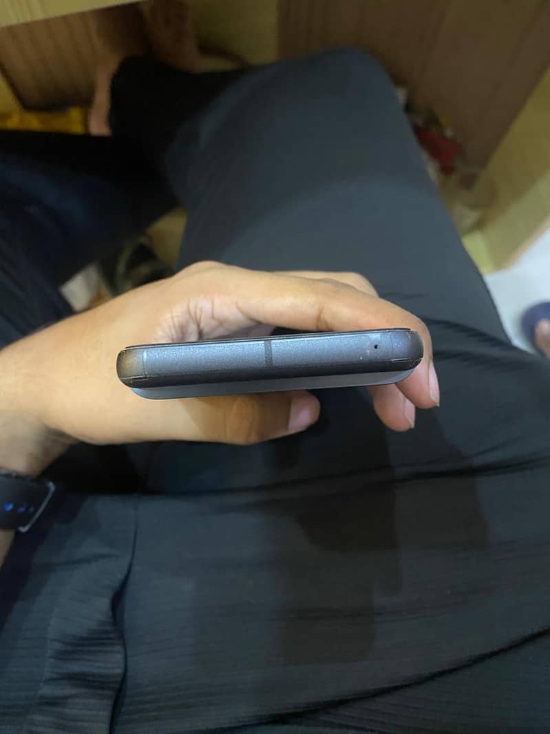 Google pixel 8 3