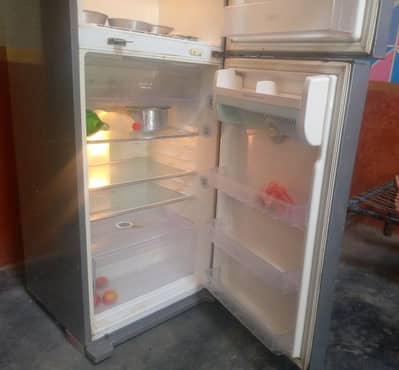 LG Double Door Fridge - Original Compressor - Super Fast Cooling!