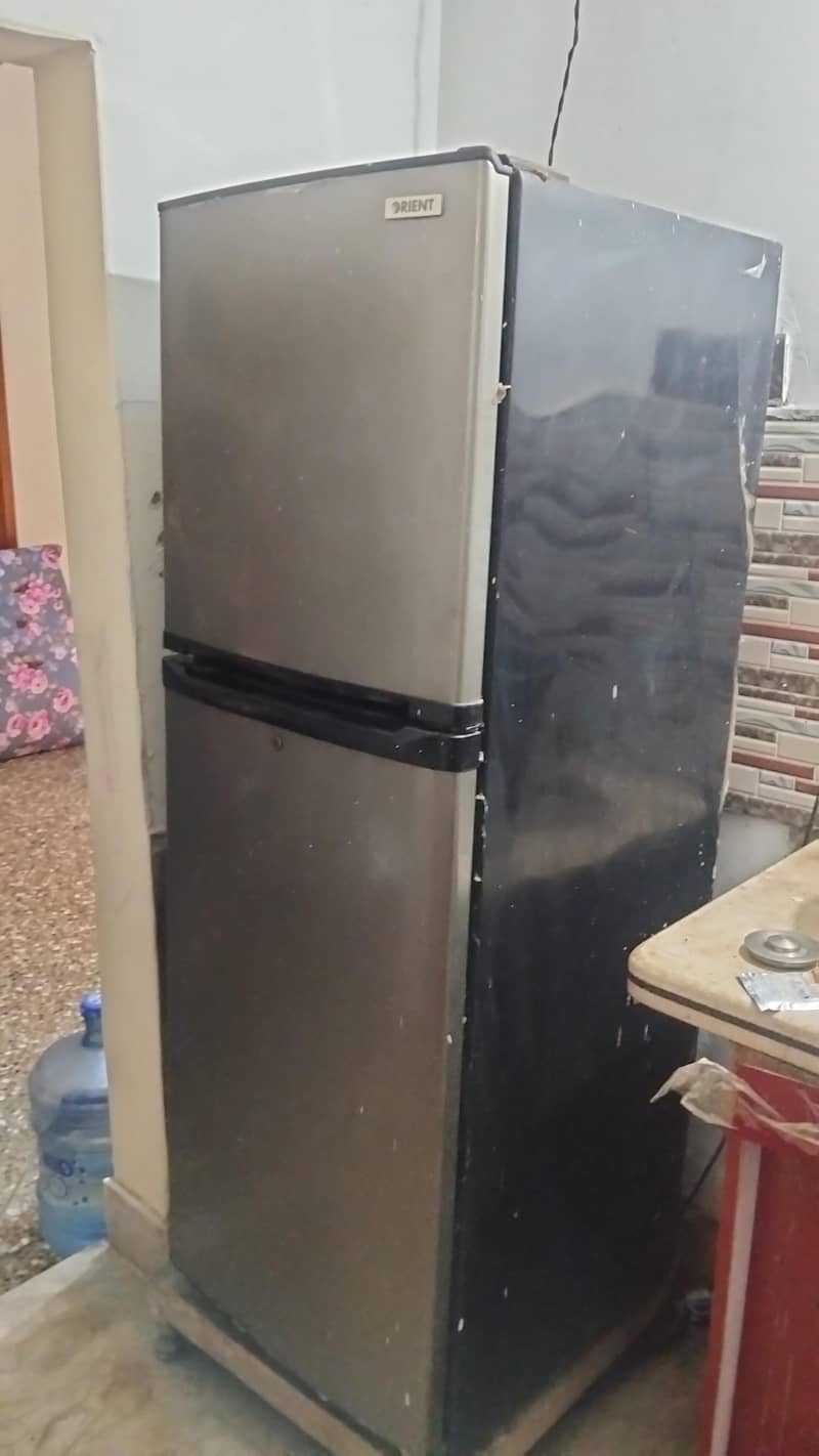 orient fridge. . 3