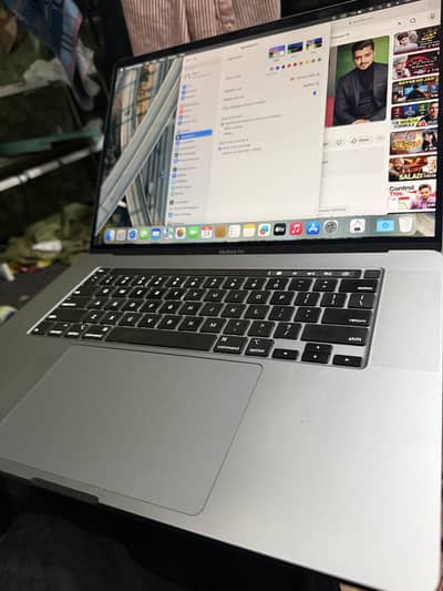 Macbook pro core i9 2019
