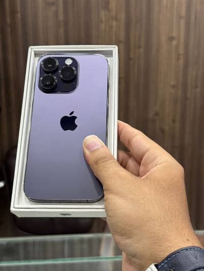 iPhone 14 pro 03217274657 call wattspp