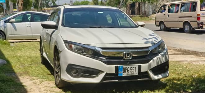 Honda Civic VTi Oriel Prosmatec 2018 bank leased