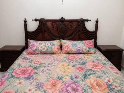 Bed set with mattress