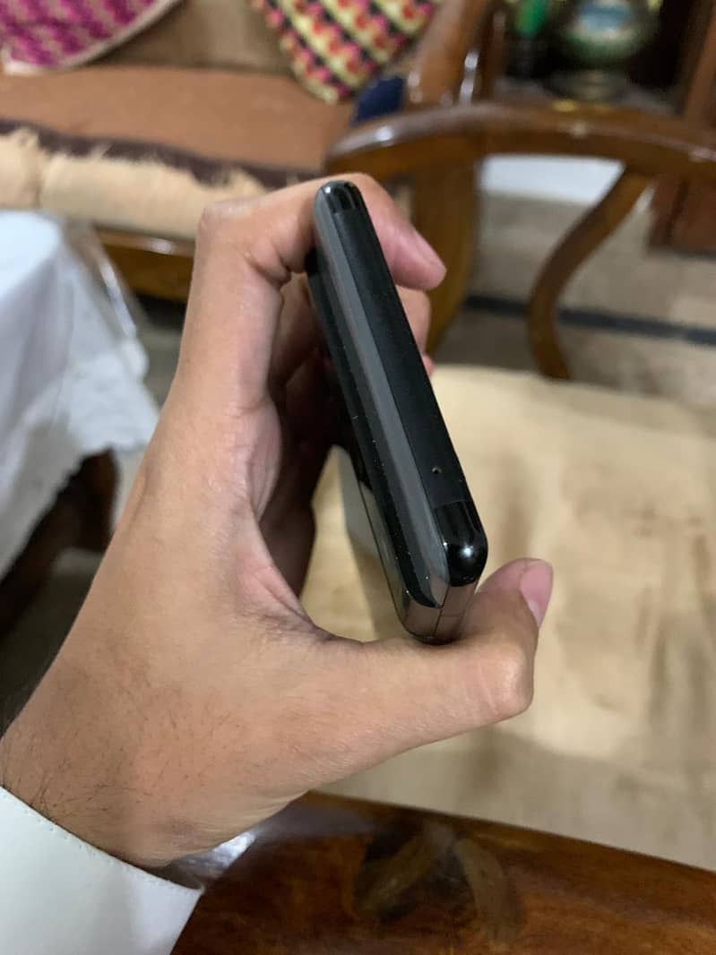 google pixel 6 pro 4