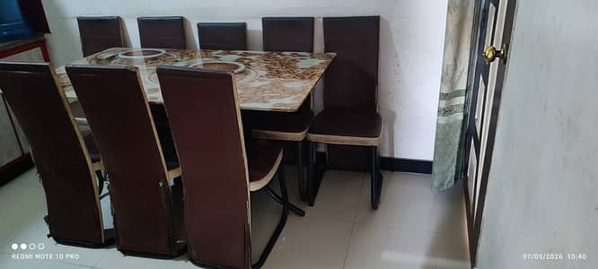 Dining Table or 8 chairs