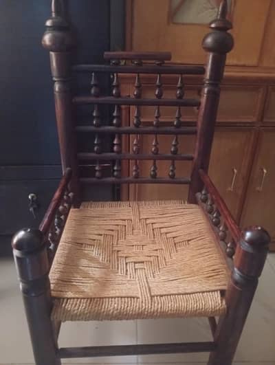 Peera chairs for sale