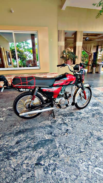 utler bike top speed 150