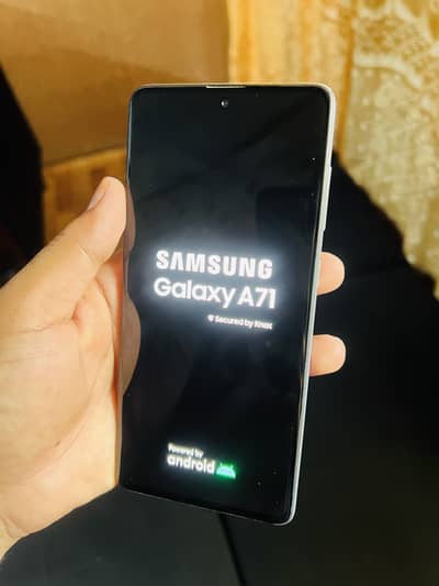 SAMSUNG A71 With box