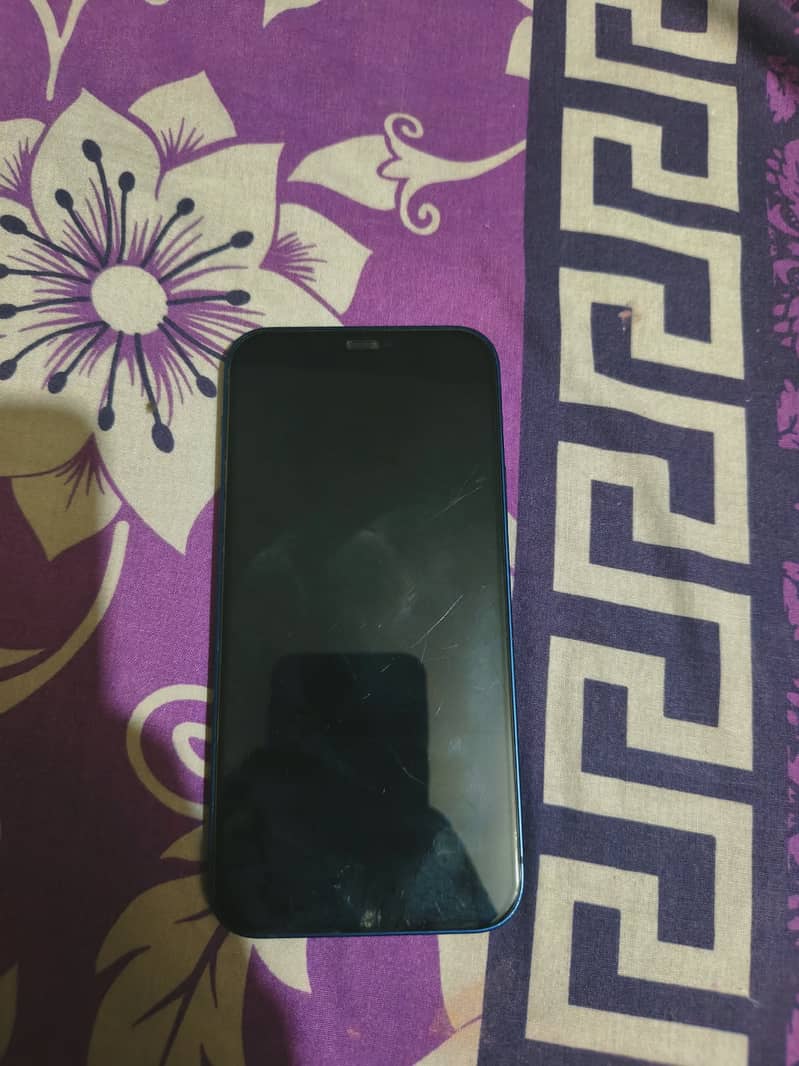 Apple iPhone 12 2